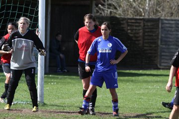 Bild 109 - Frauen am 10.4.11
